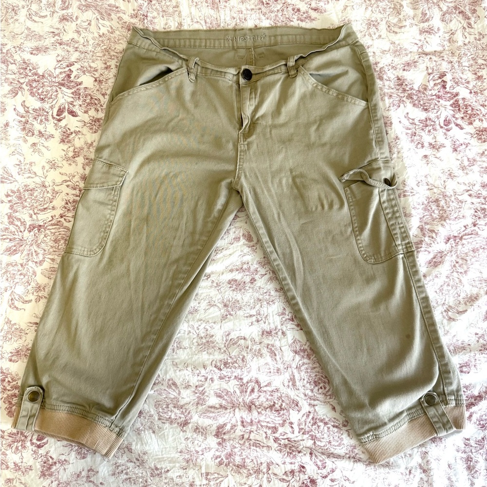 Cargo Capris Pants